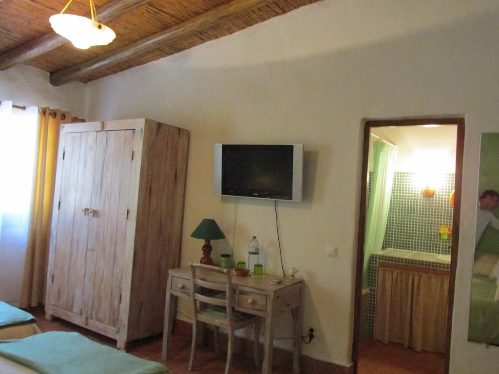 Quinta Dos Valados Bed and Breakfast Querenca Εξωτερικό φωτογραφία